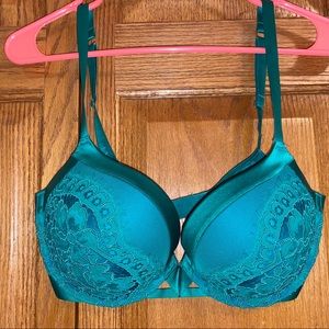 victoria secret push up bra 34DD